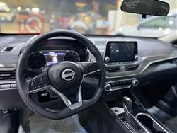 نیسان ئەلتیما